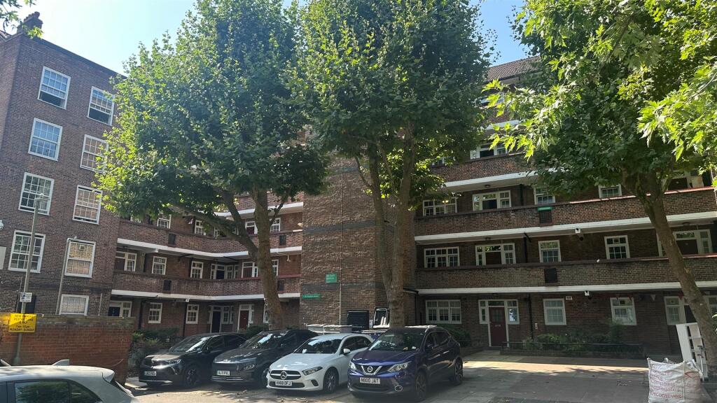 Ascalon House - Ext1.jpg