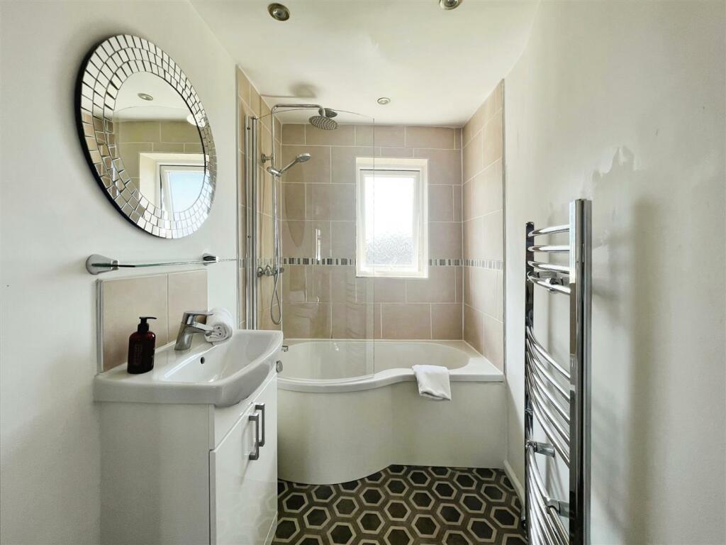 Burbury Close 32.JPG