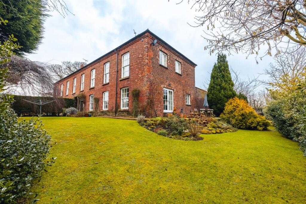 3 The Stables-31.jpg