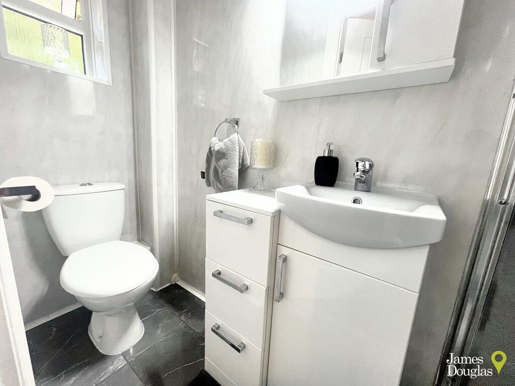 Ensuite1