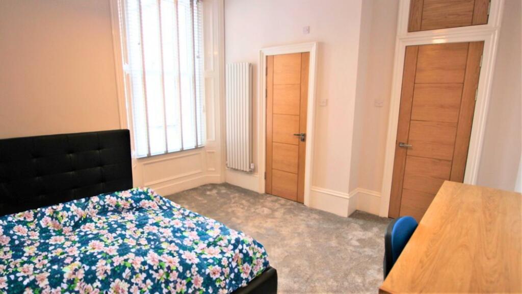 73e2e827-8b5b-4455-b