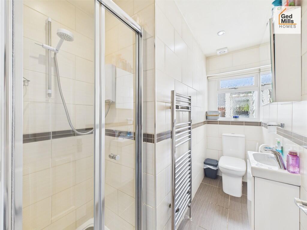 CAM04261G0-PR0053...