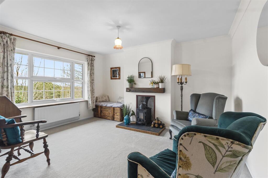living area.jpg