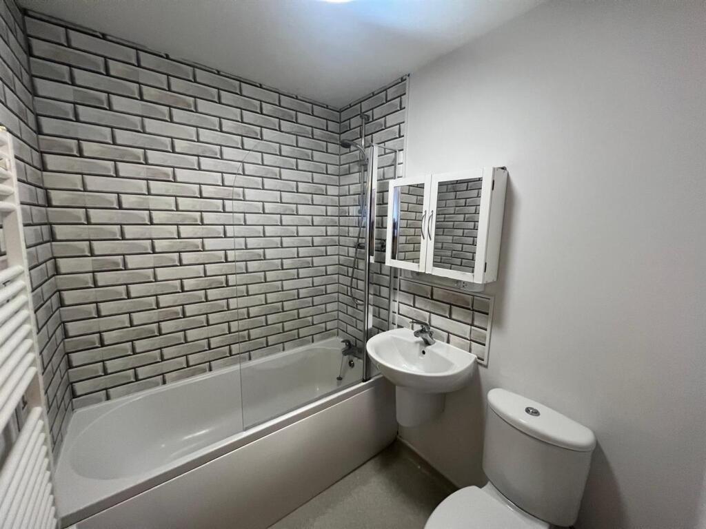 Bathroom .jpg
