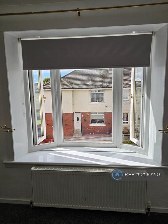 Large Bay Window In Living/Dining Room.
