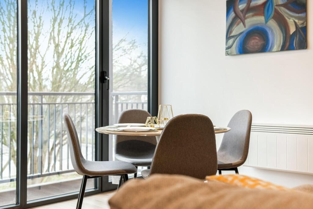 TEALING COURT (15).jpg