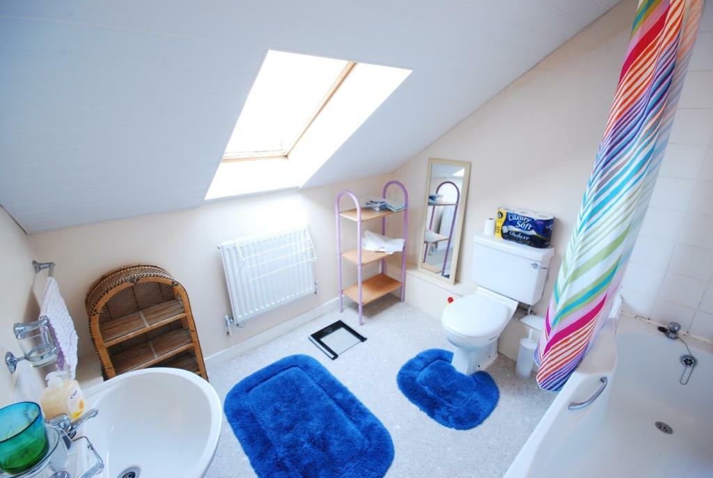15 Fairfield Road08
