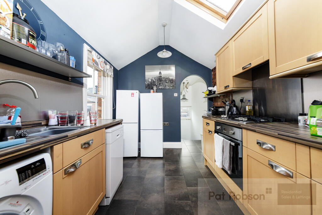 13 bayswater rd815.j