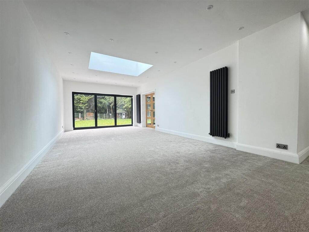 IMG_8766 (Large).JPG