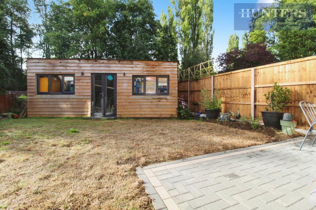 pbox-garden-335724.JPG