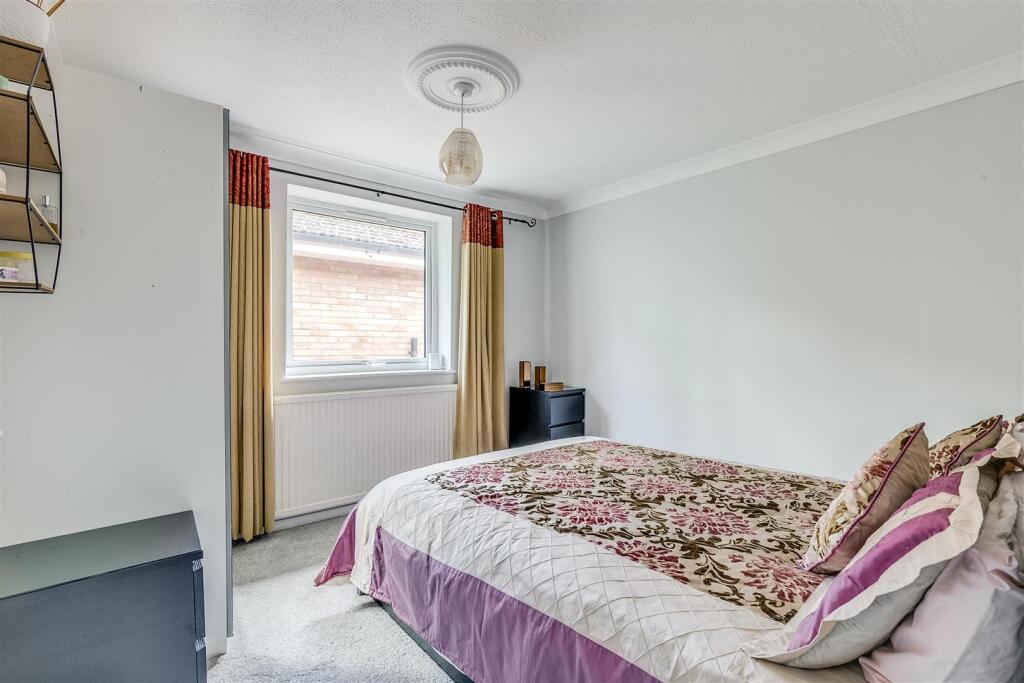 Halsey Drive 120-39.jpg