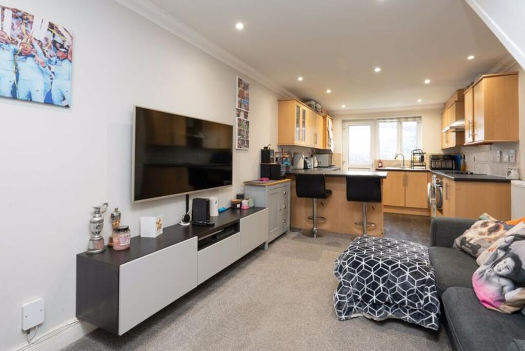 Kitchen / Breakfast / Living Room