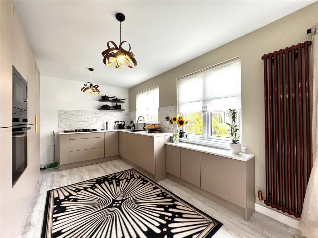 Dining Kitchen