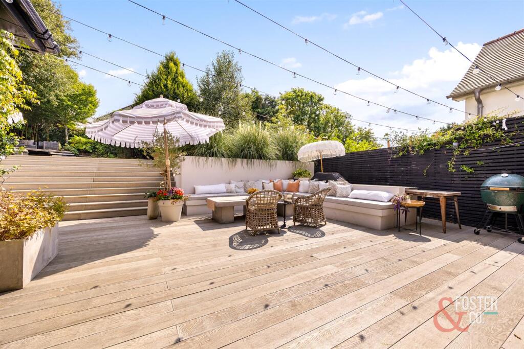 Hill Drive, 53-020.JPG