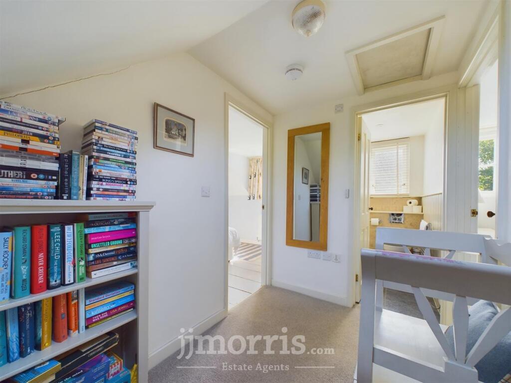 Landing (split level)