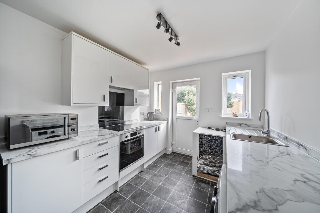 13618141068de4f277cd86