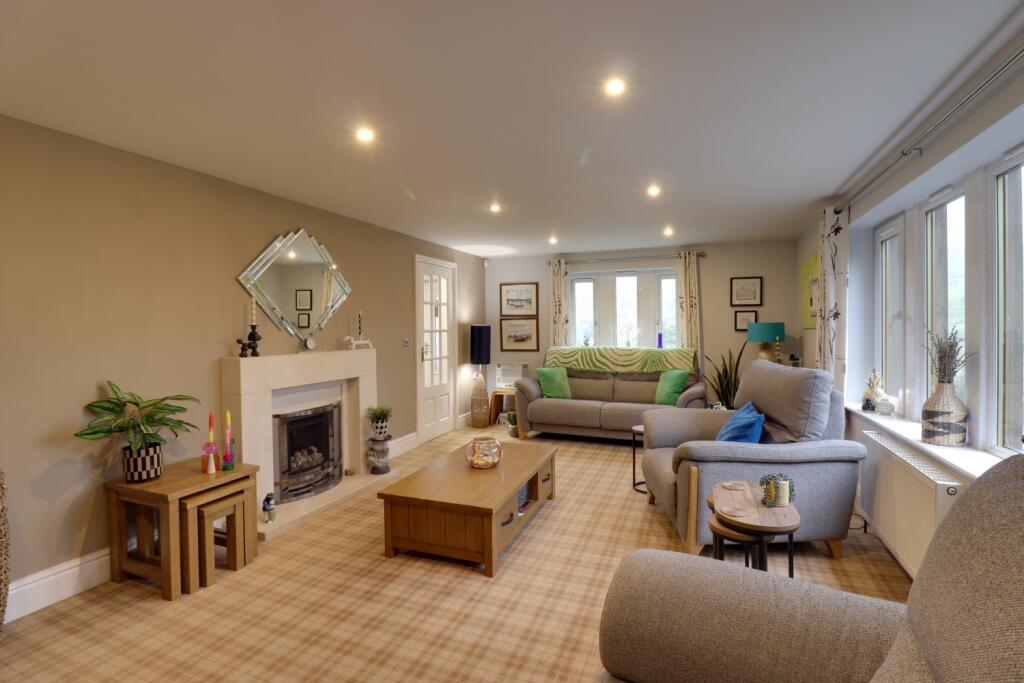 Lounge 4