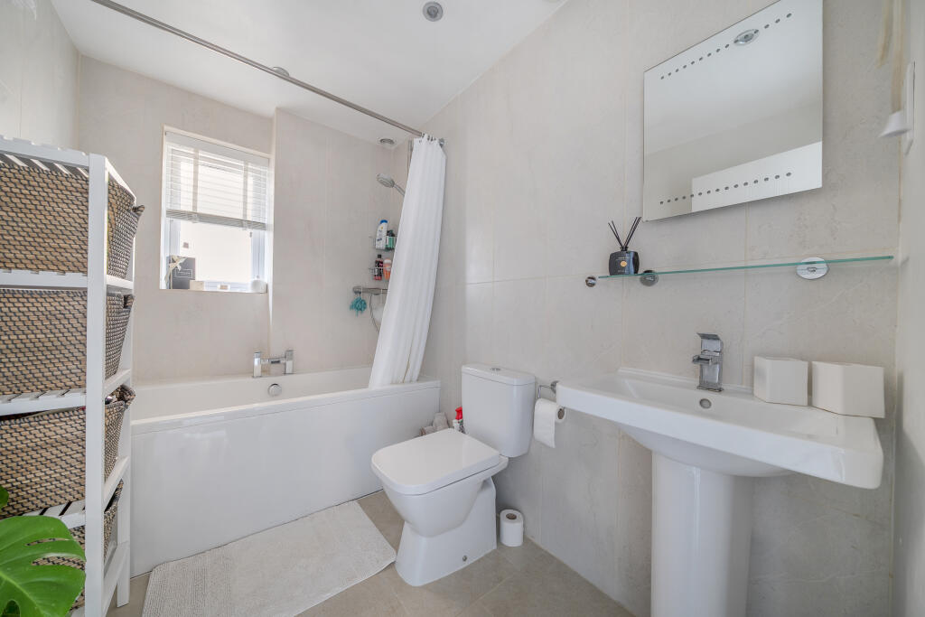 1713537681768c4212f4093f17