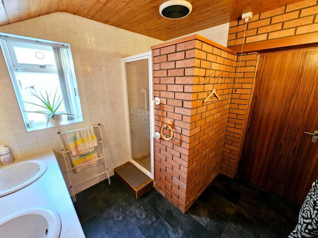 bfc4990f-5462-4cf8-a449-813c2b90eb22