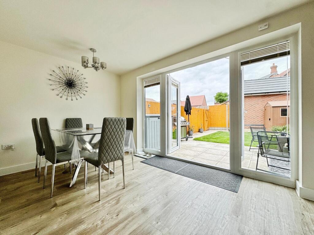 121 Excelsior Way, Sileby, Loughborough, LE12 7XE