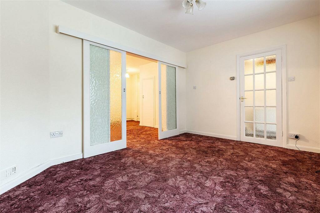 10 Mill Lane (2).jpg