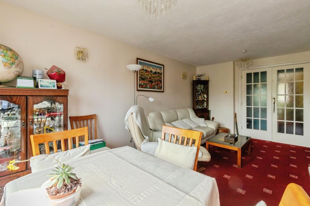 Living / Dining Room