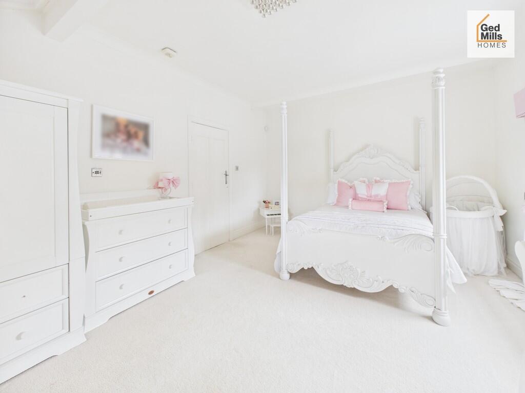 CAM04261G0-PR0080...