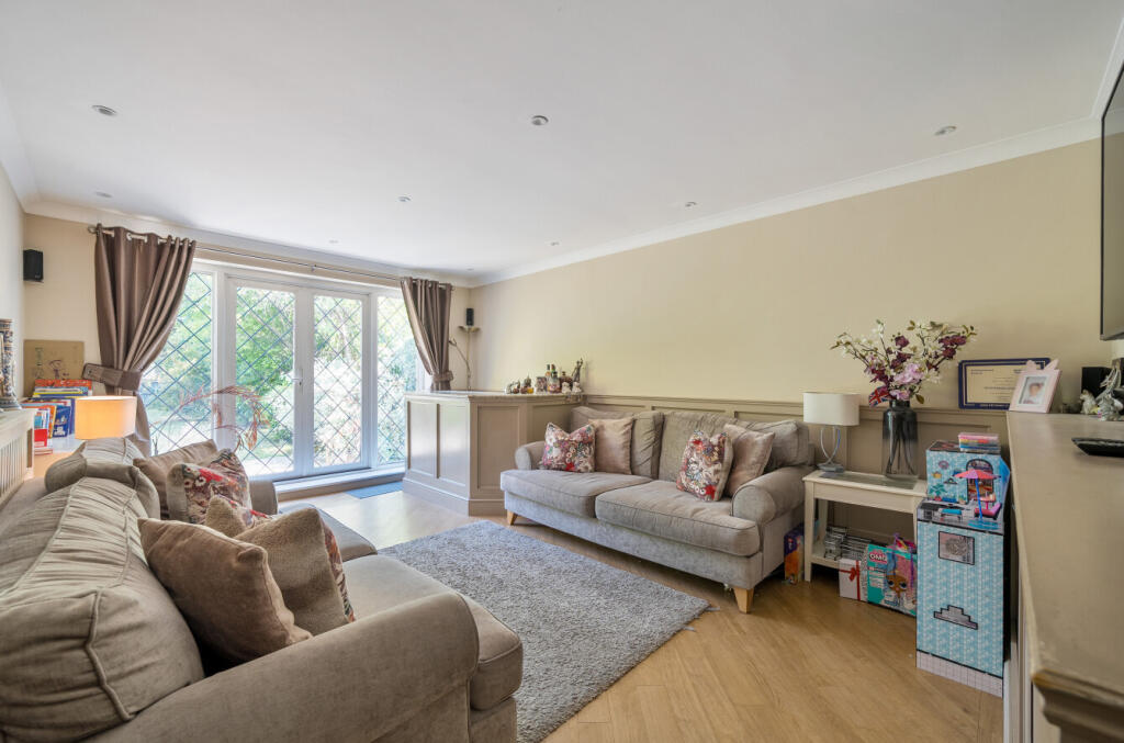 1334770-14-689ae1...