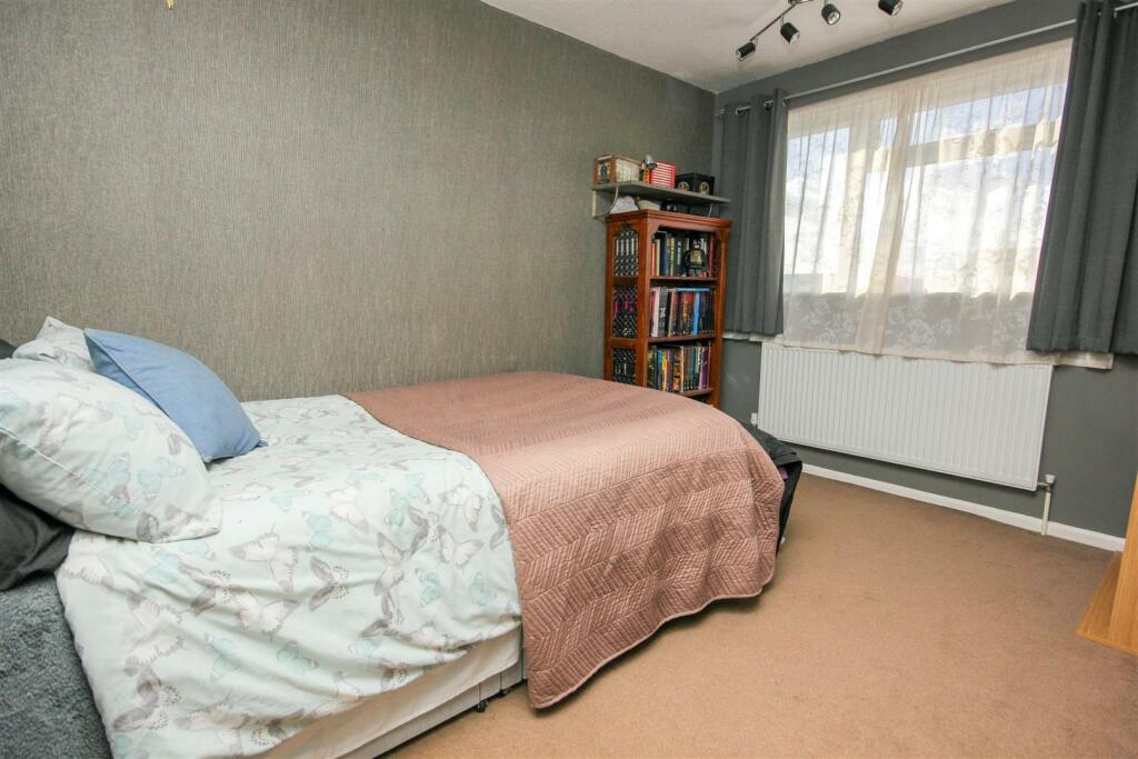 Bedroom 2.jpg