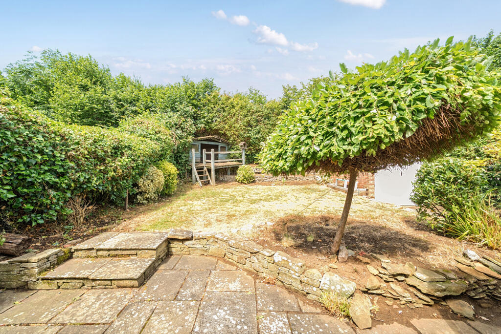 1320298-22-686bba...