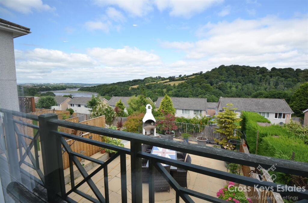 Garden/Stunning Views