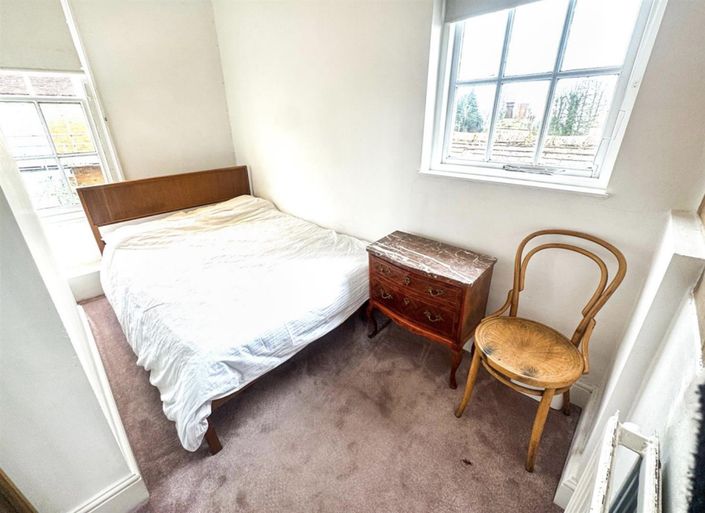 Screenshot 2025-02-27 at 18.01.43.png