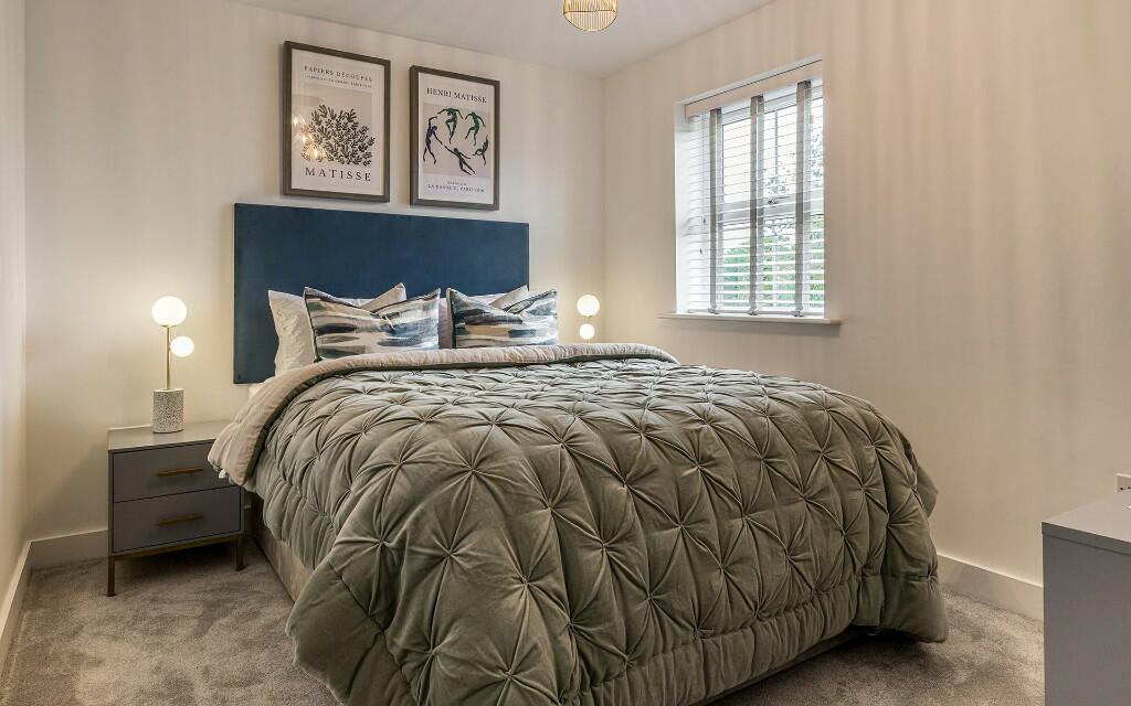 Similar Show Home