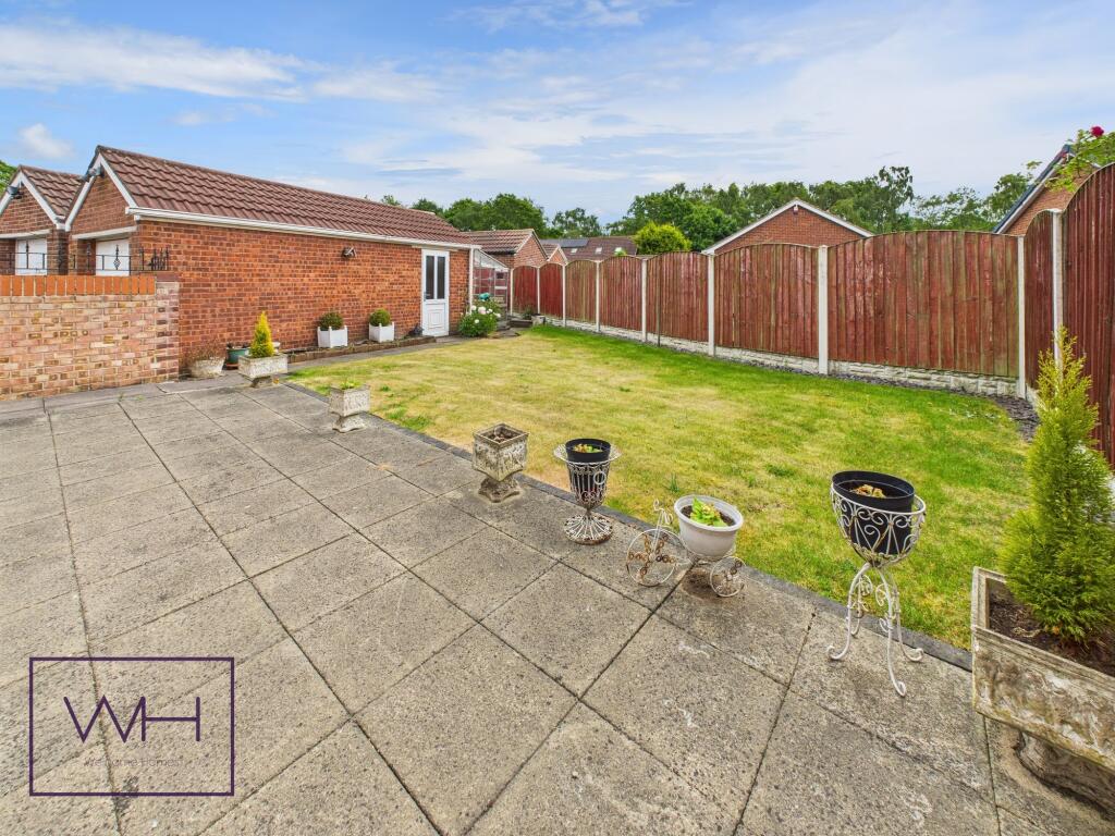 CAM03785G0-PR0262-ST