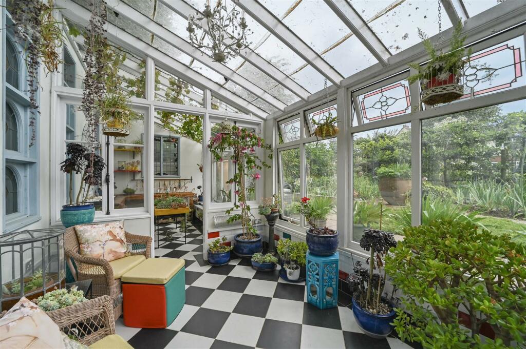 PT-CP-JardinHouse-19.JPG