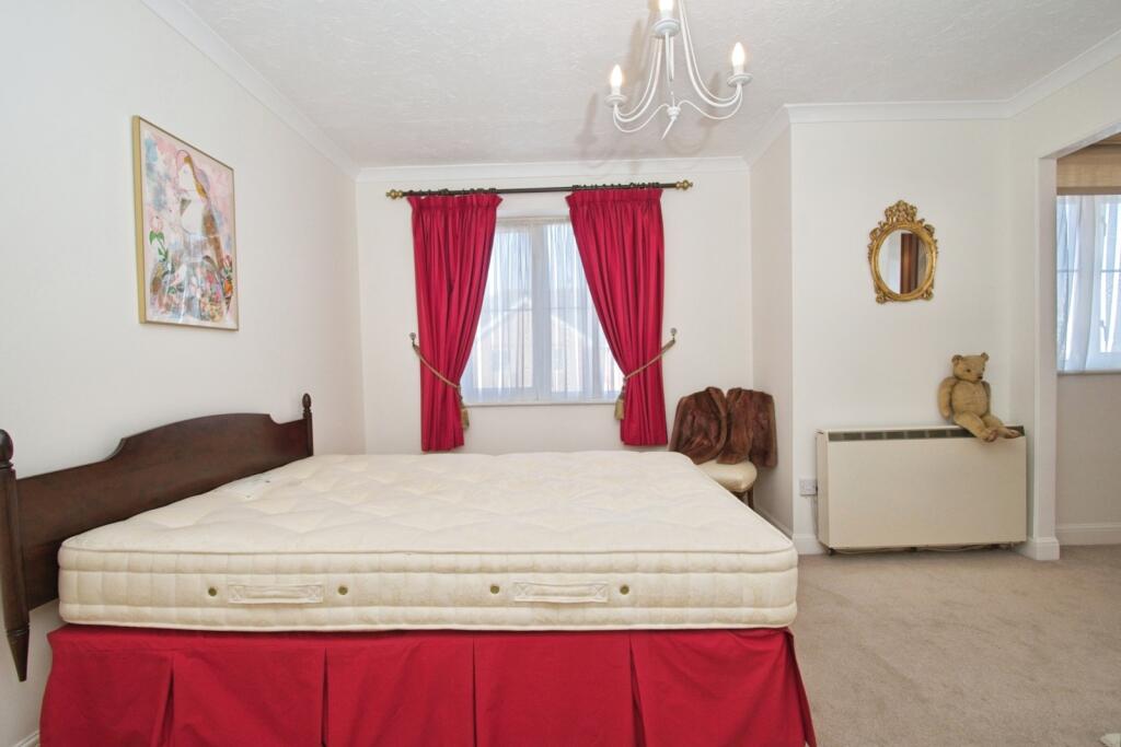 Main Bedroom