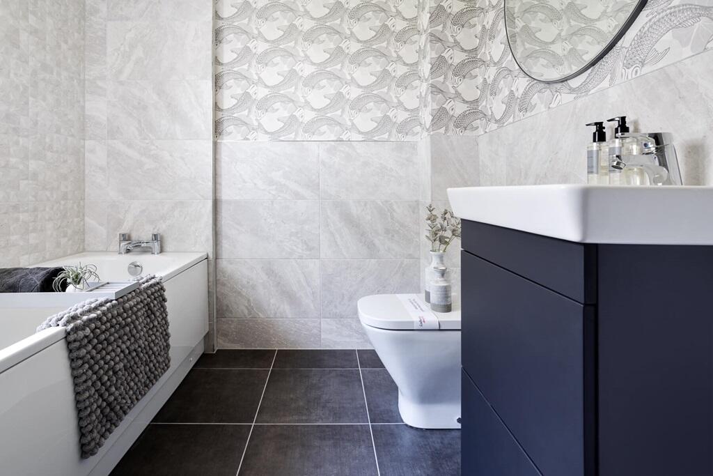 Family-friendly bathroom