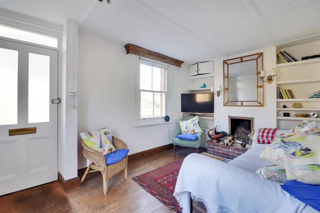 Sitting Room.jpg