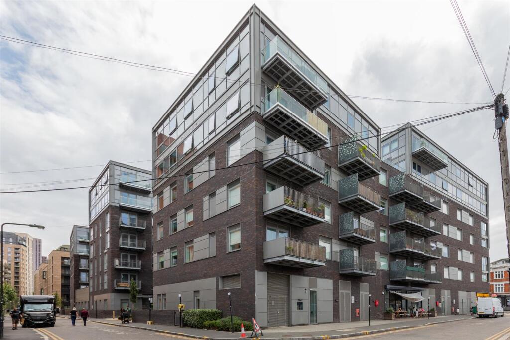 Old Brewery Way, E17