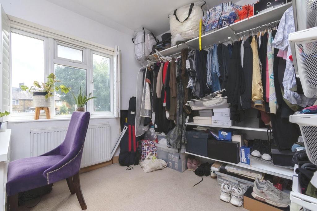 Dressing Room/Bed 5