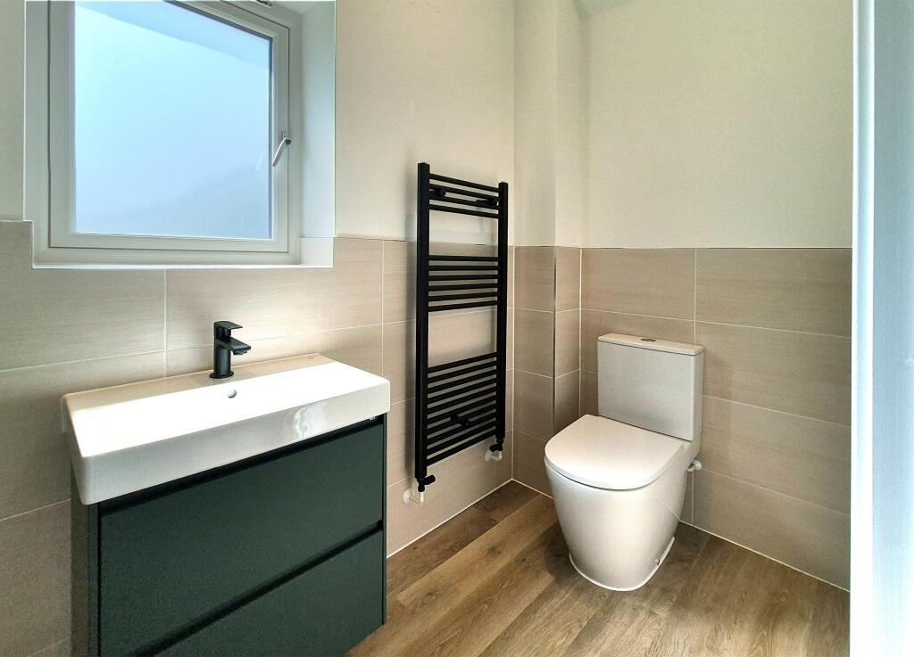 First Floor Bedroom 5 Master En Suite