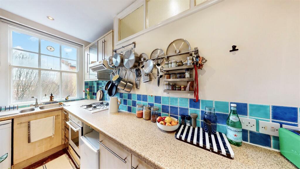 27 Mendip Houses, Welwyn Street - A8qNKmFstDO3E7li