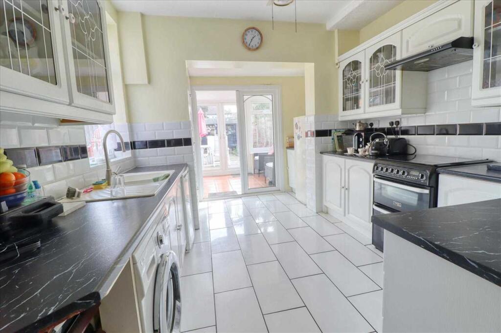 Kitchen/Breakfast