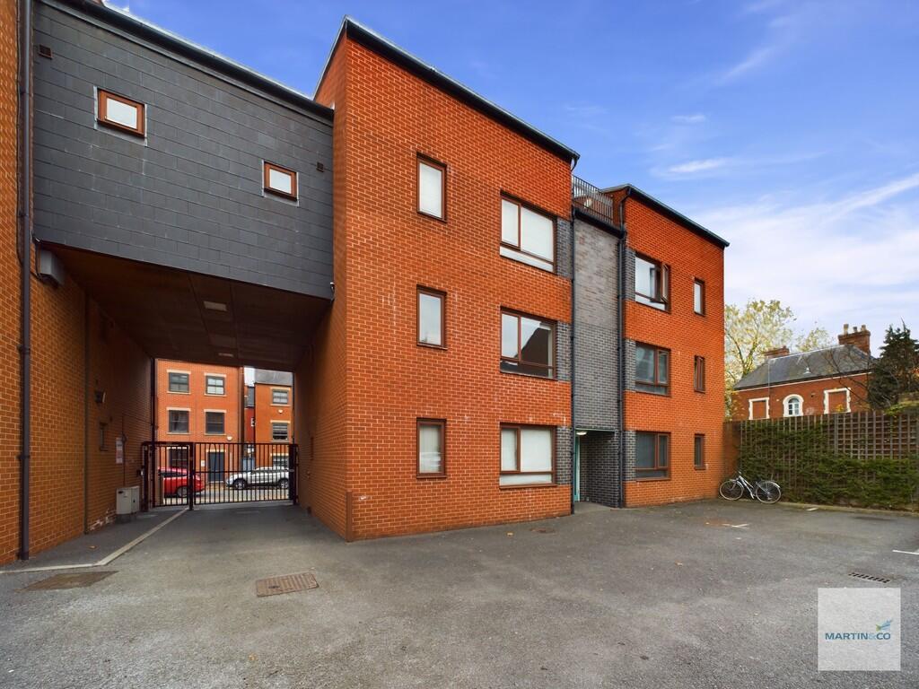 CAM03394G0-PR0193...