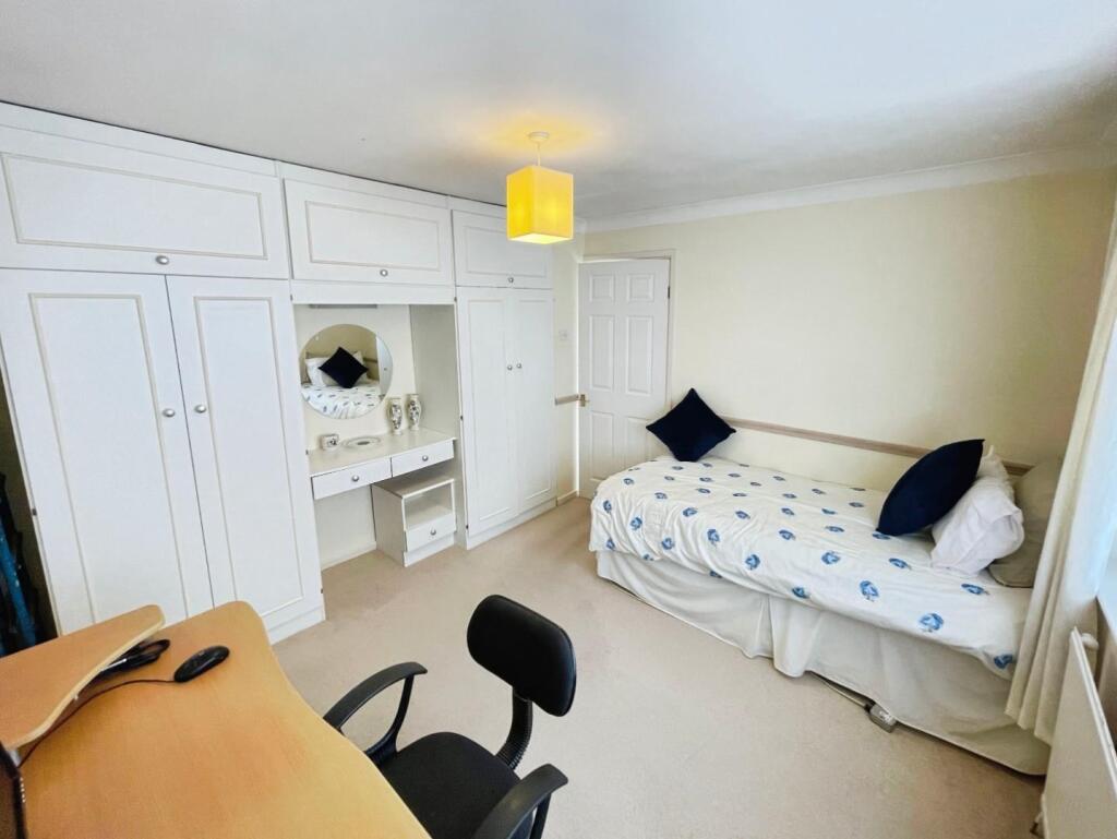 3d06d14c--47B4-AE2B-FE51038D6D35-58171-000008337F1