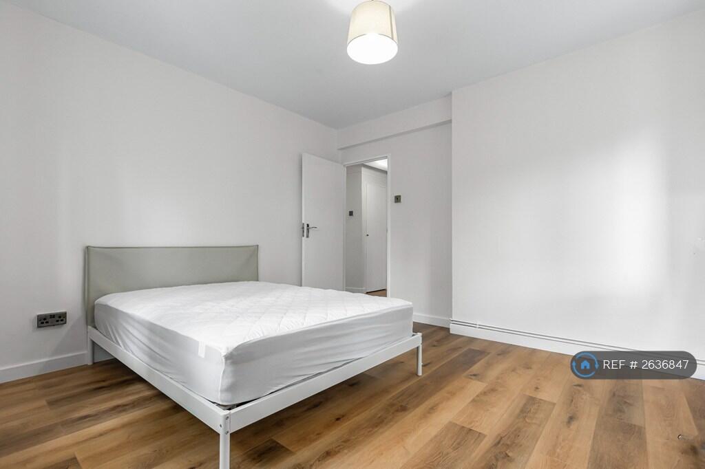 Room 2 (Available 31st October)