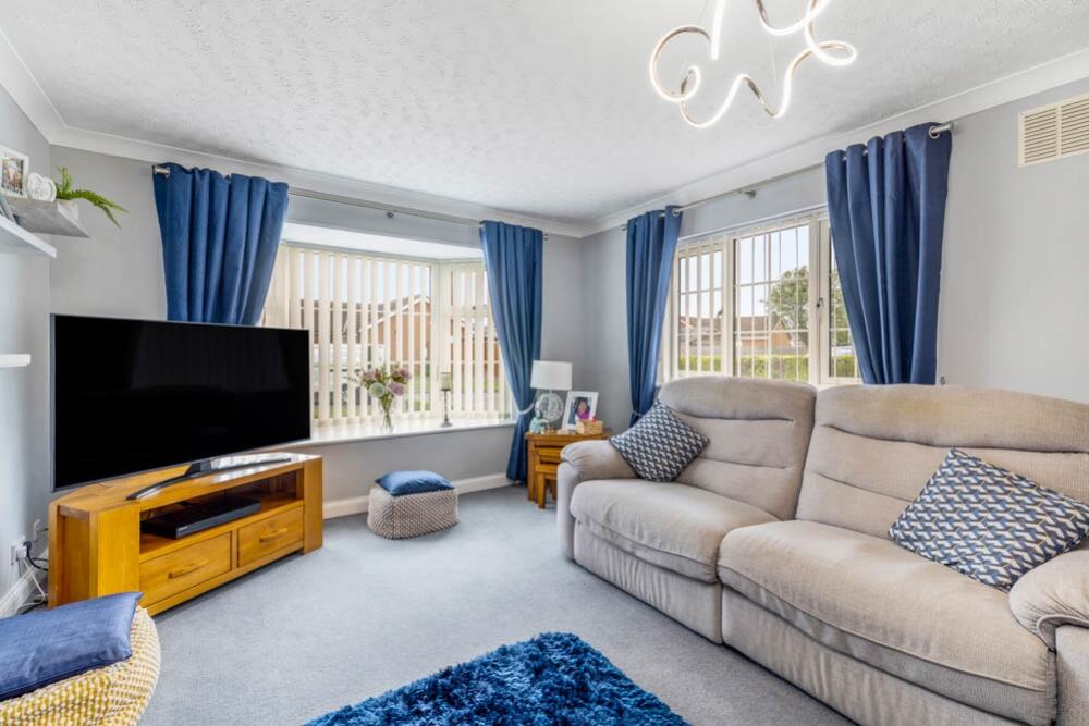 27 Cromwell Close (Boston)-25