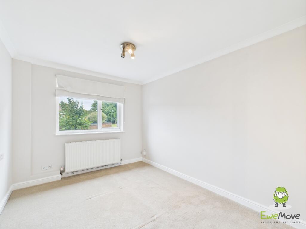 EweMove Bsingstoke Rubens Close Bedroom