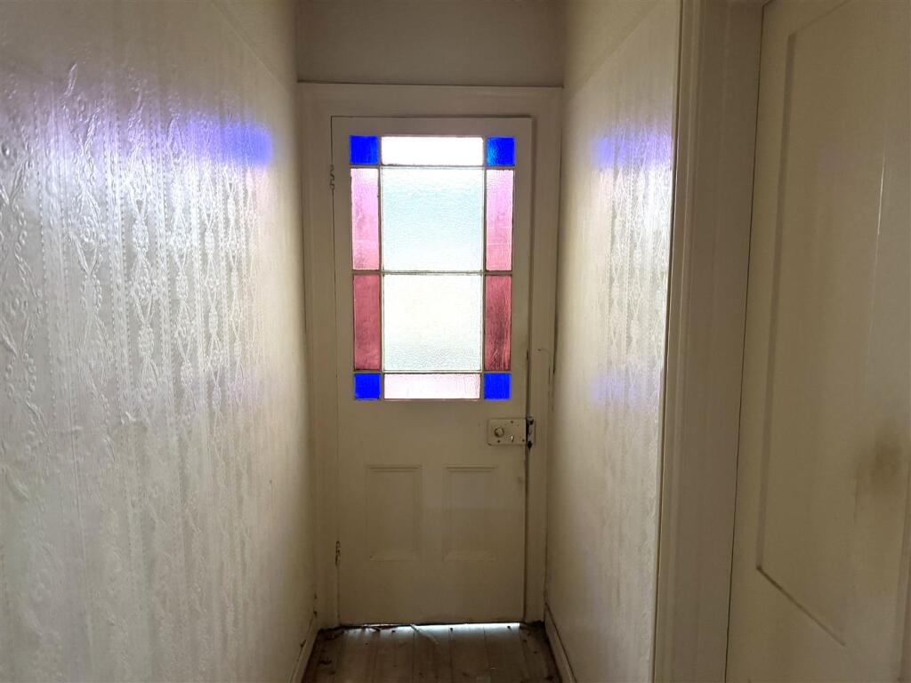 Inner door 35 Drove Road.jpg
