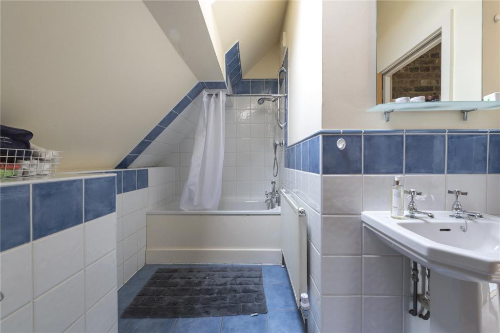 Picture No. 04